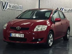 Röd Begagnad 2008 Toyota Auris Halvkombi | 59 900 kr (Lite dyr)