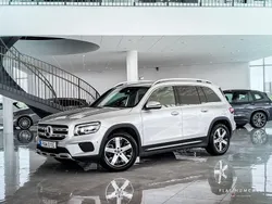 Silver Begagnad 2023 Mercedes GLB180 Edition SUV | 384 000 kr