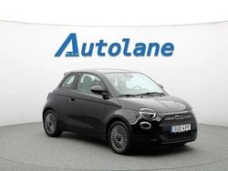 Svart Begagnad 2022 Fiat 500e Halvkombi | 174 900 kr (Marknadspris)