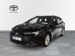 Svart Begagnad 2023 Toyota Corolla Kombi | 285 900 kr (Bra pris)