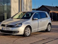 Silver Begagnad 2010 VW Golf VI Halvkombi | 50 000 kr (Marknadspris)