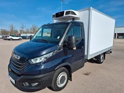 Blå Begagnad 2024 Iveco Daily Van | 560 000 kr (Dyr)