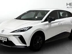 Vit (white) Begagnad 2023 MG MG4 EV Halvkombi | 249 900 kr (Marknadspris)