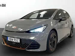 Ljusgrå (vapor grey) Begagnad 2022 Cupra Born e-Boost Halvkombi | 284 900 kr (Marknadspris)