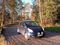 Blå Begagnad 2010 Kia Venga Halvkombi | 24 900 kr (Marknadspris)