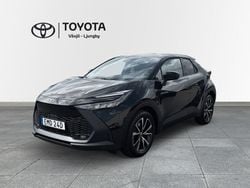 Svart Begagnad 2025 Toyota C-HR Style SUV | 399 000 kr (Superpris)
