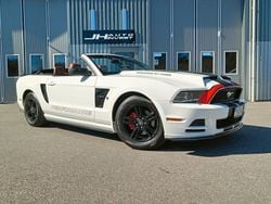 Vit Begagnad 2013 Ford Mustang Convertible Cab | 179 900 kr (Bra pris)