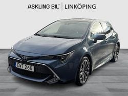 Blå Begagnad 2019 Toyota Corolla Executive Halvkombi | 224 000 kr (Marknadspris)