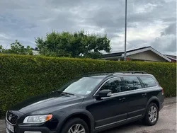 Svart Begagnad 2014 Volvo XC70 Momentum SUV | 128 995 kr (Marknadspris)