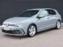 Grå Begagnad 2022 VW Golf VIII GTI Halvkombi | 334 900 kr (Marknadspris)