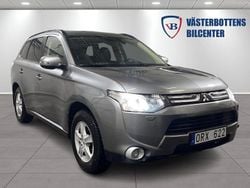 Mörkgrå (grå) Begagnad 2014 Mitsubishi Outlander SUV | 104 900 kr (Marknadspris)
