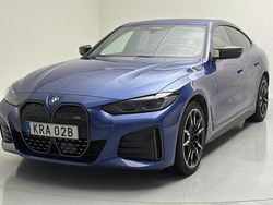 Blå Begagnad 2023 BMW i4 Shadowline Sedan | 420 000 kr