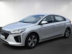 Silver Begagnad 2018 Hyundai Ioniq Sedan | 169 900 kr (Marknadspris)