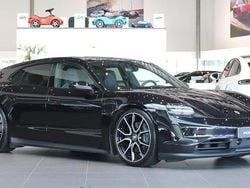 Svart Begagnad 2022 Porsche Taycan Sport Turismo Sedan | 695 000 kr (Bra pris)