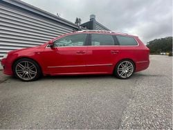 Röd Begagnad 2010 VW Passat Sportline Kombi | 40 000 kr (Marknadspris)