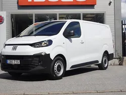 Vit Ny 2025 Fiat Scudo Minibuss | 431 125 kr (Marknadspris)