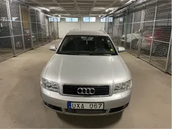 Silver Begagnad 2004 Audi A4 Comfort Kombi | 33 000 kr (Marknadspris)