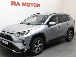 Silver Begagnad 2021 Toyota RAV4 Hybrid Edition SUV | 388 800 kr (Bra pris)