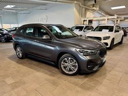 Grå Begagnad 2021 BMW X1 Sport Line SUV | 288 000 kr (Bra pris)