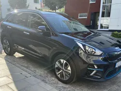 Blå Begagnad 2022 Kia e-Niro Advance SUV | 289 990 kr (Lite dyr)