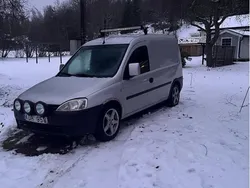 Silver Begagnad 2010 Opel Combo Minibuss | 17 000 kr (Marknadspris)