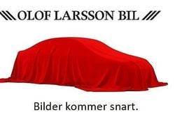 Vit (vit nacré pärlemor ) Begagnad 2022 Peugeot 2008 Allure SUV | 219 500 kr (Lite dyr)