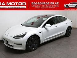 Vit Begagnad 2020 Tesla Model 3 Standard Range Plus Sedan | 209 900 kr (Marknadspris)