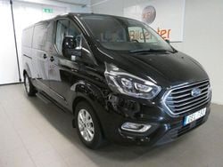 Svart Begagnad 2018 Ford Tourneo Custom S Minibuss | 399 900 kr (Dyr)
