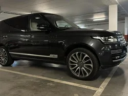 Grå Begagnad 2015 Land Rover Range Rover SUV | 550 000 kr (Marknadspris)