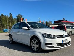 Begagnad 2015 VW Golf VII Halvkombi | 64 900 kr (Marknadspris)