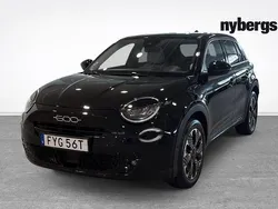 Svart Begagnad 2023 Fiat 600 La Prima SUV | 314 000 kr (Dyr)