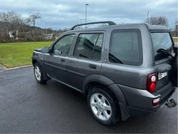 Grå Begagnad 2005 Jeep Cherokee SUV | 9 500 kr