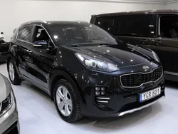 Svart Begagnad 2016 Kia Sportage GT-Line SUV | 179 900 kr (Marknadspris)