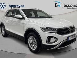 Vit Begagnad 2024 VW T-Roc SUV | 309 000 kr (Dyr)