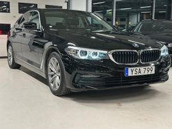 Svart Begagnad 2018 BMW 530e iPerformance Sedan | 269 900 kr (Marknadspris)