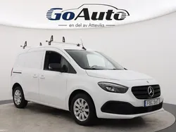 Vit Begagnad 2023 Mercedes Citan 110 Sedan | 239 500 kr (Marknadspris)