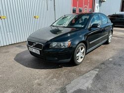 Svart Begagnad 2004 Volvo S40 Sedan | 27 500 kr (Bra pris)