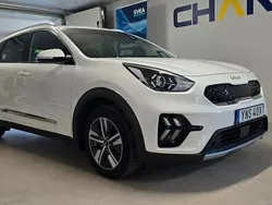 Vit Begagnad 2022 Kia Niro Advance SUV | 169 900 kr
