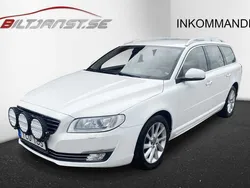 Vit Begagnad 2014 Volvo V70 Summum Kombi | 129 900 kr (Marknadspris)