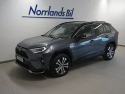 Grå Begagnad 2021 Toyota RAV4 Hybrid SUV | 369 900 kr (Marknadspris)
