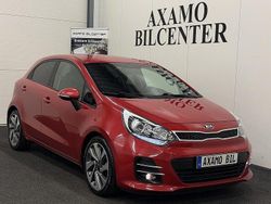 Röd Begagnad 2016 Kia Rio Halvkombi | 79 900 kr (Marknadspris)