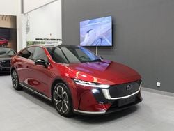 Röd Ny 2025 Mazda 6e Takumi-Line Sedan | 477 900 kr