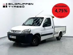 Vit Begagnad 2008 Peugeot Partner Minibuss | 39 900 kr (Lite dyr)