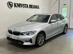 Silver Begagnad 2020 BMW 330e Sport Line Sedan | 258 800 kr (Bra pris)