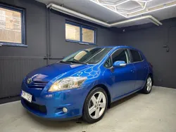 Blå Begagnad 2010 Toyota Auris Sport Halvkombi | 42 900 kr (Bra pris)
