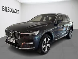 Mörkblå (blå) Begagnad 2022 Volvo XC60 Core SUV | 429 500 kr (Bra pris)