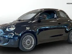 Svart Begagnad 2022 Fiat 500e Icon Cab | 224 000 kr