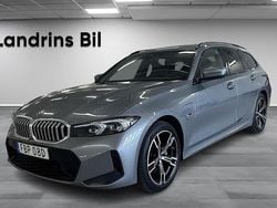 Grå Begagnad 2022 BMW 330e M Sport Kombi | 389 900 kr (Dyr)