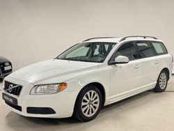 Vit Begagnad 2012 Volvo V70 Kinetic Kombi | 59 900 kr (Marknadspris)