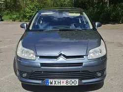 Grå Begagnad 2005 Citroën C4 Halvkombi | 21 000 kr